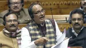 Lok Sabha में विरोध के बीच जी राम जी बिल पास, विपक्ष ने सदन में कागज फाड़कर फेंका