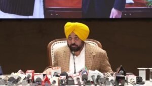 विदेश से लौटे CM मान:जापान में की गई मीटिंगों की जानकारी दी, 10 दिन के अपने दौरे की दे रहे जानकारी