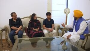 पंजाब का नाम रोशन, NEET में AIR-1 आर्यन गुप्ता से मिले मुख्यमंत्री मान